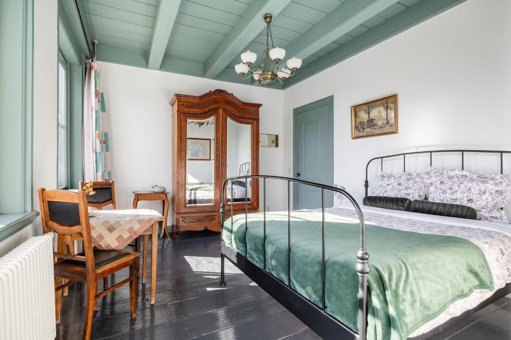 B&B In De Prinsenstraat Dordrecht Exteriér fotografie