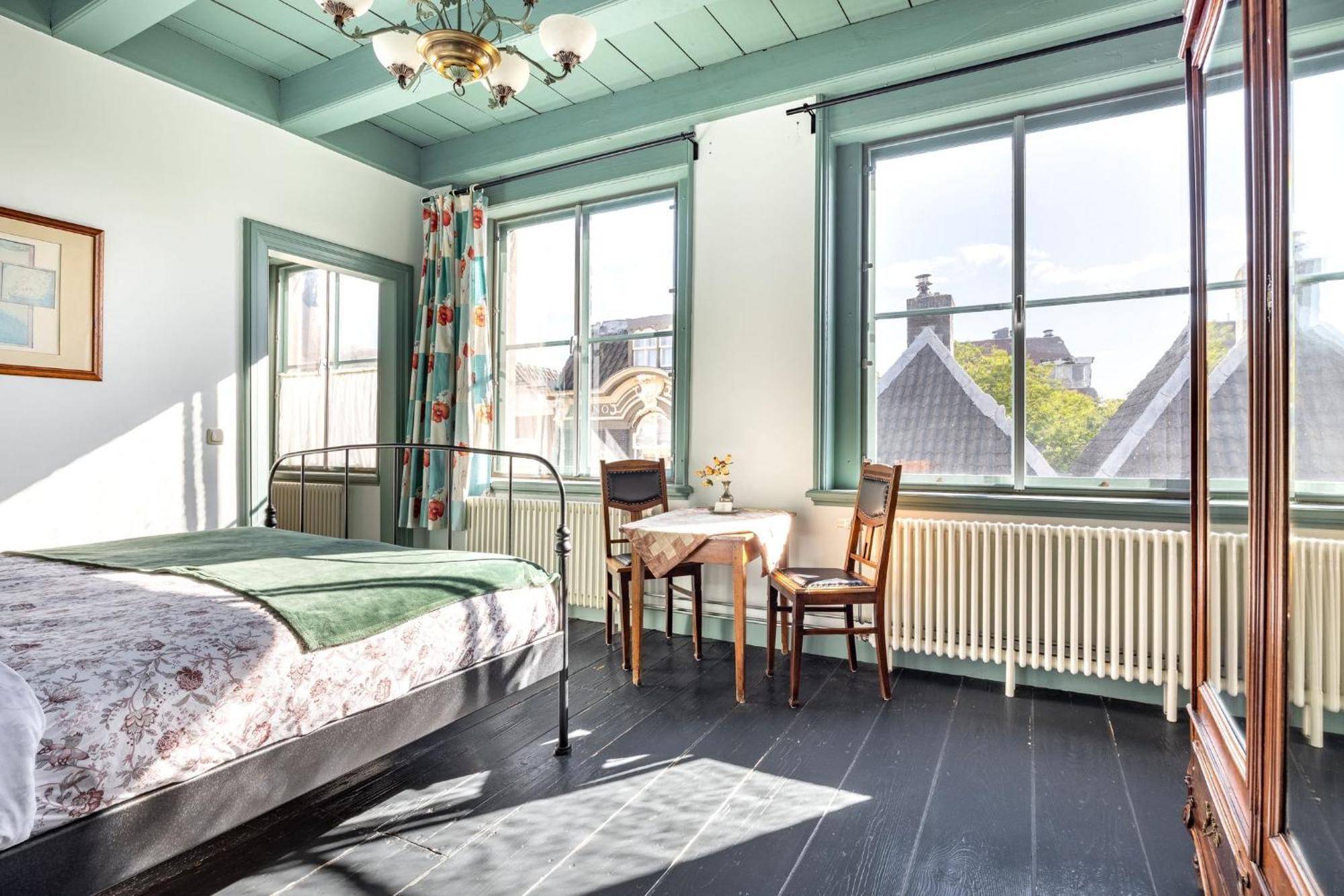 B&B In De Prinsenstraat Dordrecht Exteriér fotografie
